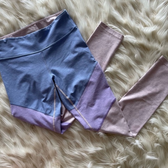 Outdoor Voices_ Outdoor Voices Tri-Color Block 7/8 Springs Leggings - Picture 6 of 8